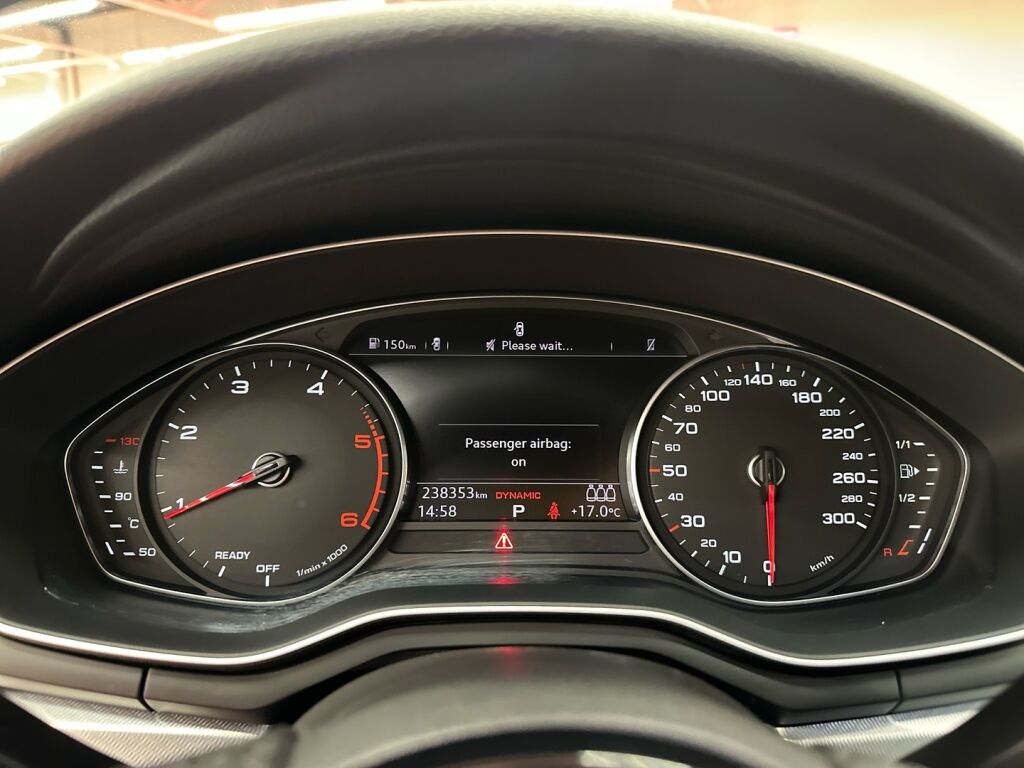 Audi A4 2016 Valkoinen