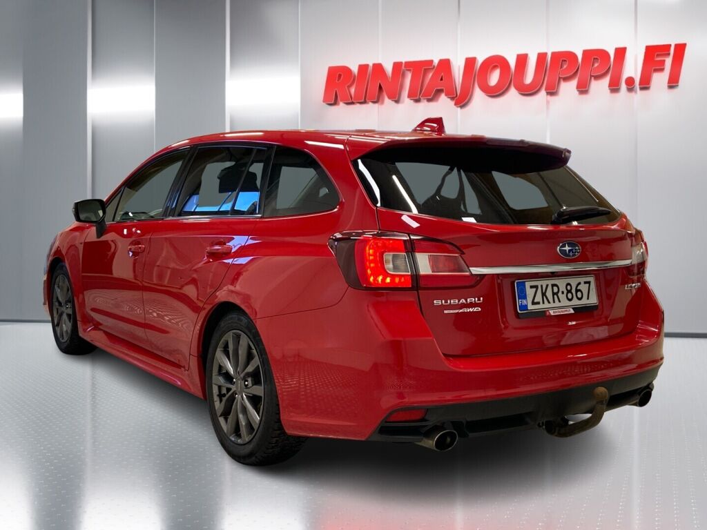 Subaru Levorg 2016 Punainen