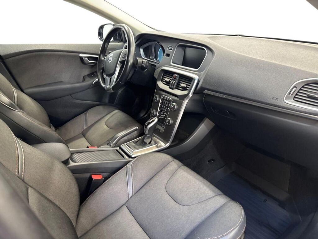 Volvo V40 Cross Country 2016 Harmaa