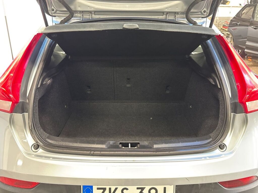 Volvo V40 Cross Country 2016 Harmaa