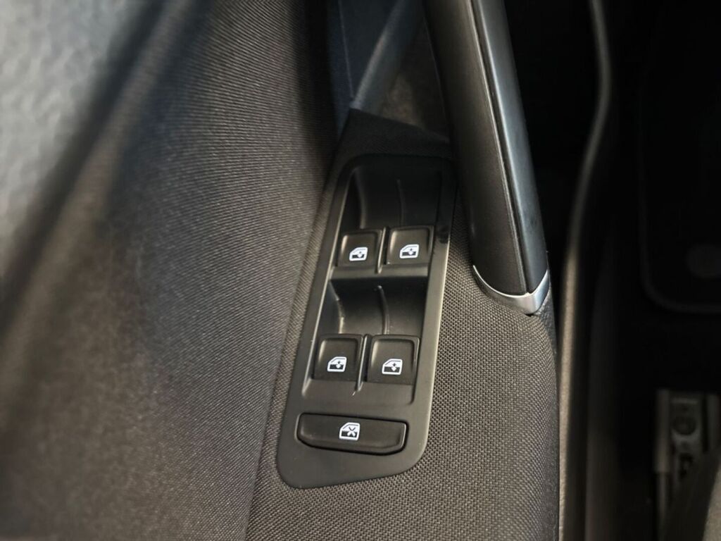 Volkswagen Golf 2016 Harmaa