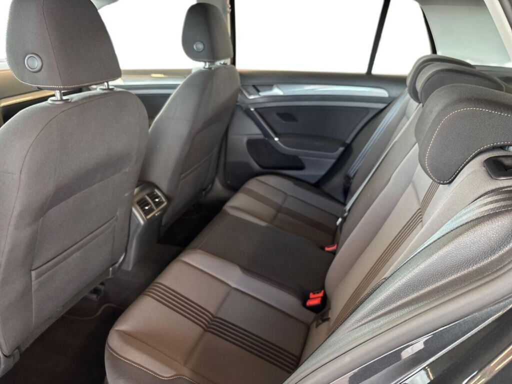 Volkswagen Golf 2016 Harmaa