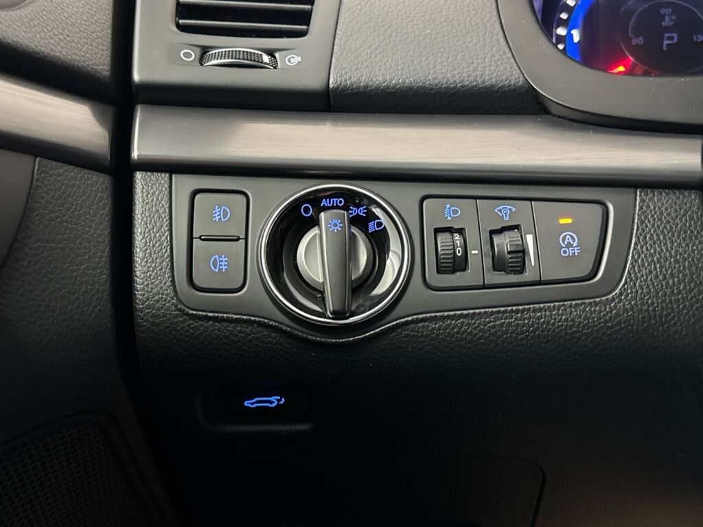 Hyundai i40 Wagon 2016 Valkoinen