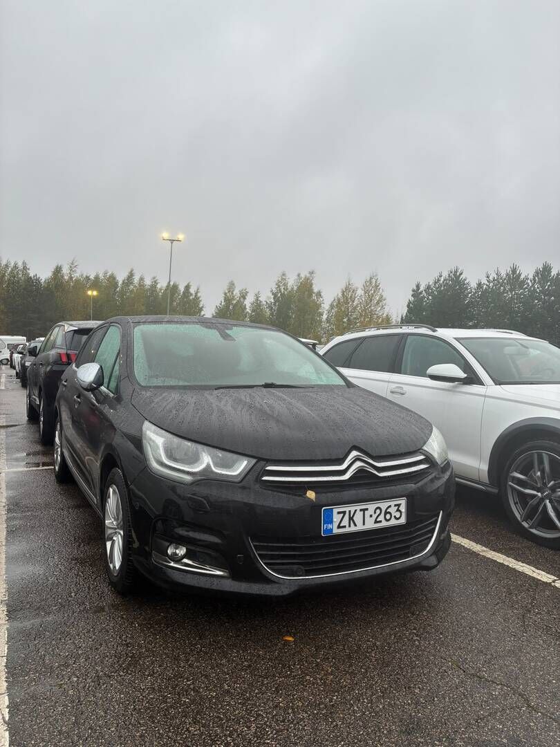 Citroen C4 2016 Musta