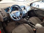 Ford Focus 2016 Punainen