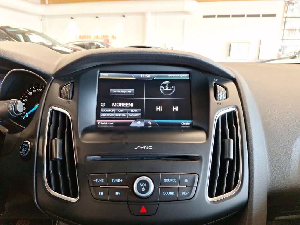 Ford Focus 2016 Punainen