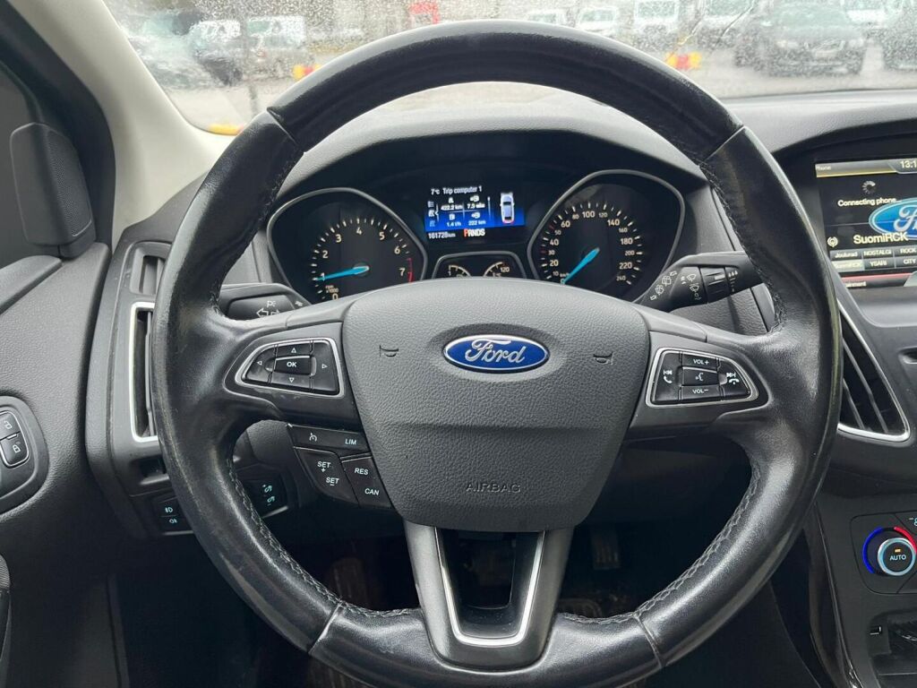 Ford FOCUS 2016 Ruskea (beige)