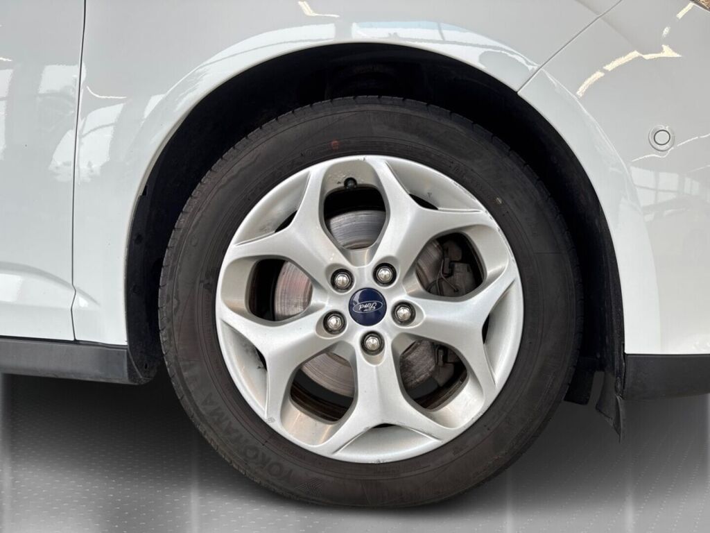 Ford Grand C-Max 2016 Valkoinen