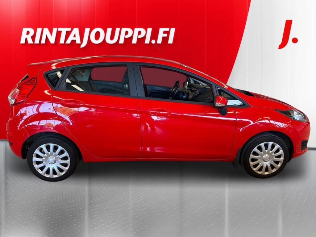 Ford Fiesta 2016 Punainen