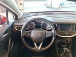 Opel Astra 2016 Punainen