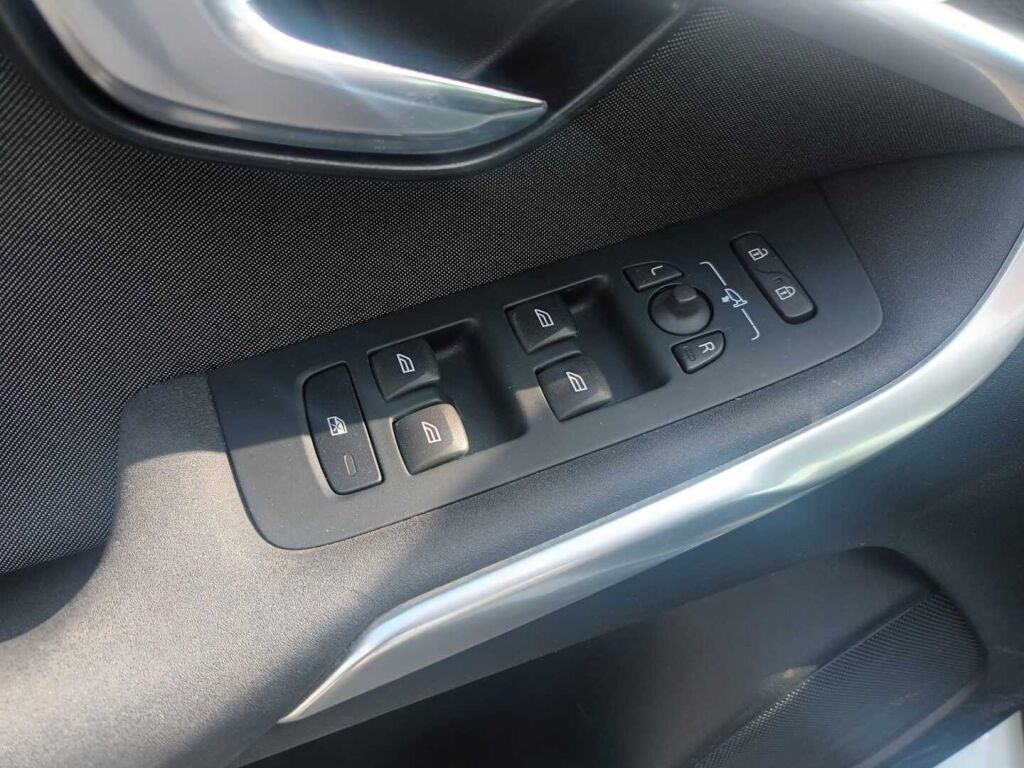 Volvo V40 Cross Country 2016 Valkoinen