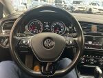Volkswagen Golf 2016 Musta