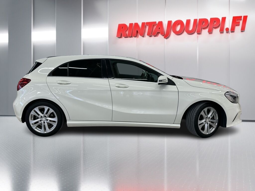 Mercedes-Benz A 2016 Valkoinen