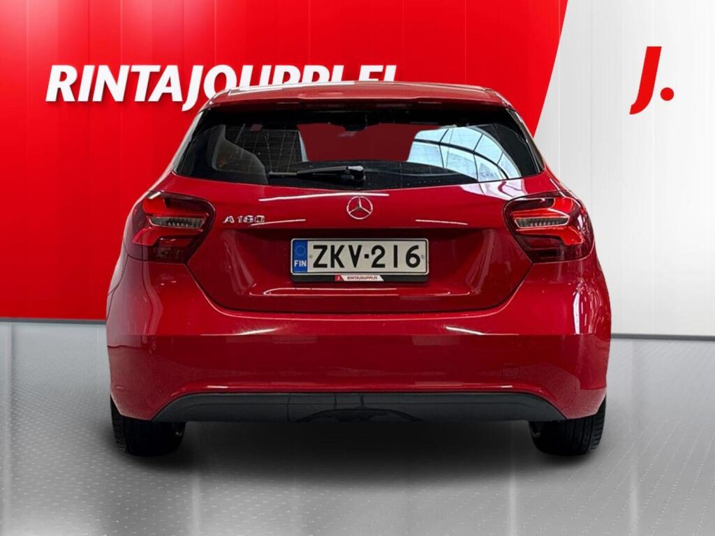 Mercedes-Benz A 2016 Punainen
