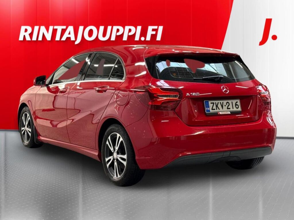 Mercedes-Benz A 2016 Punainen