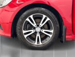 Mercedes-Benz A 2016 Punainen