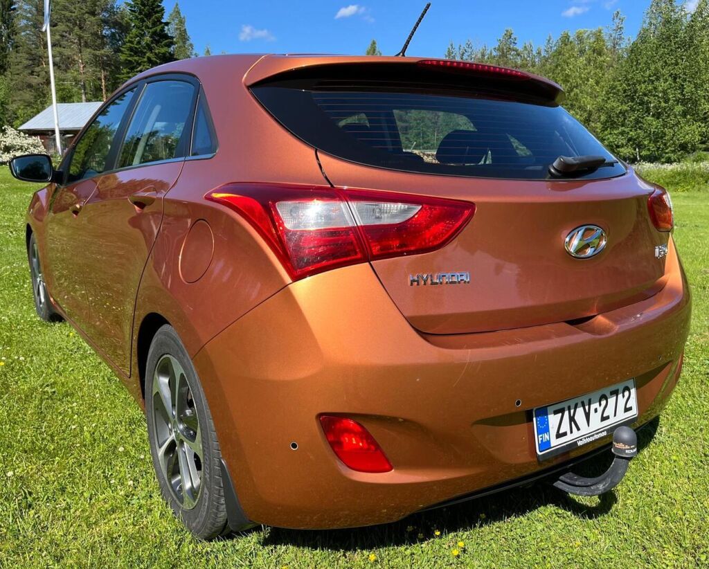 Hyundai i30 5d 2017 Oranssi