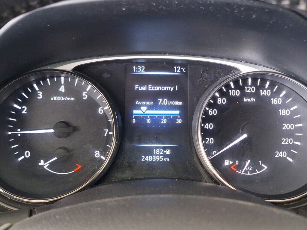 Nissan X-Trail 2016 Sininen