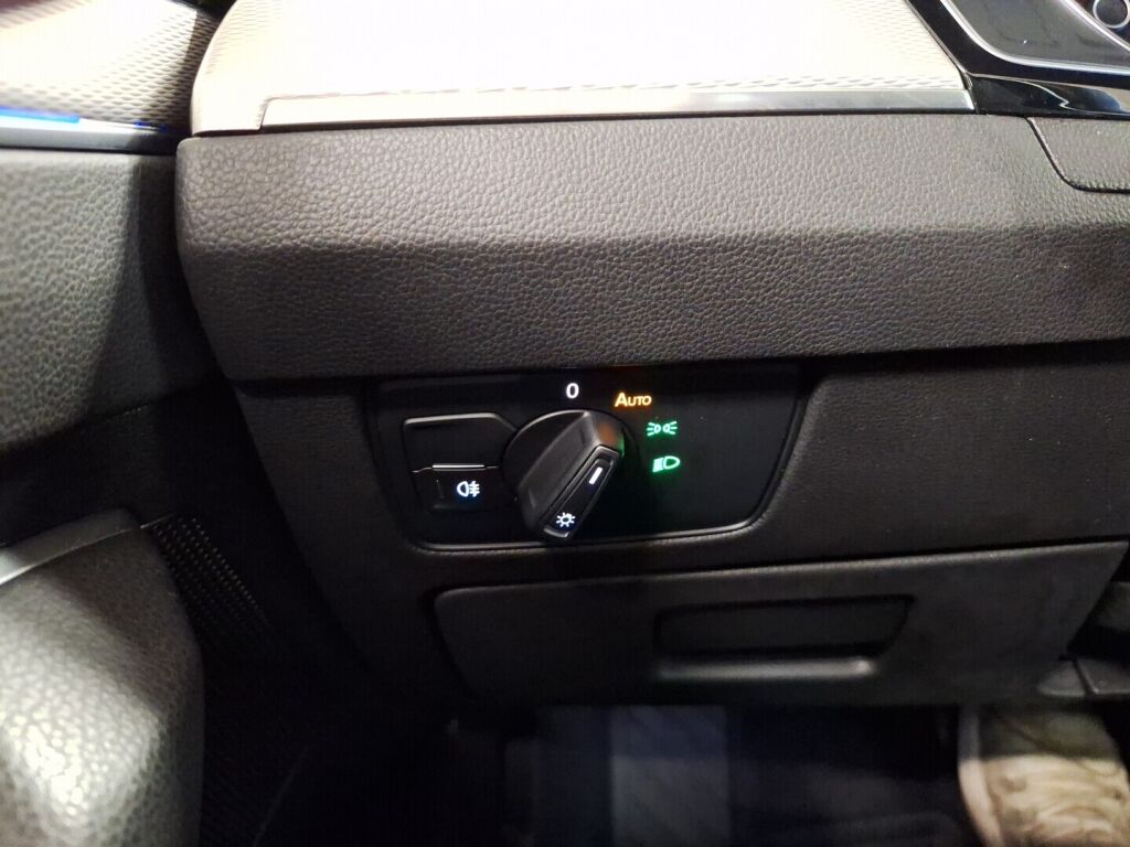 Volkswagen Passat 2017 Harmaa