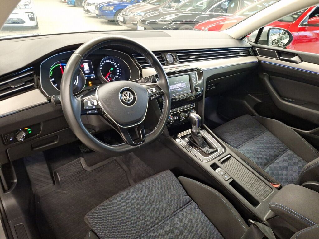 Volkswagen Passat 2017 Harmaa
