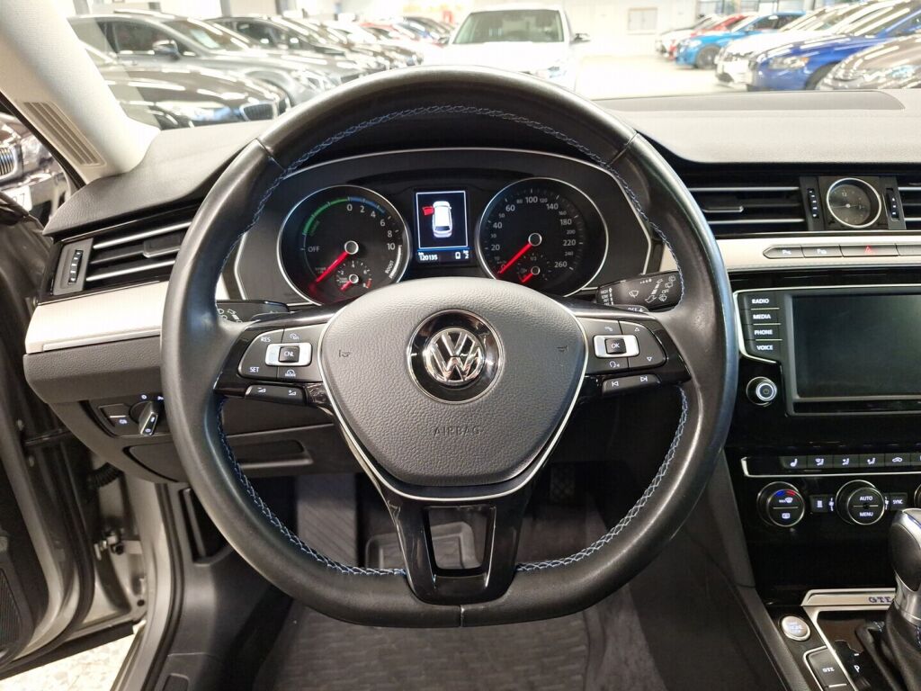 Volkswagen Passat 2017 Harmaa