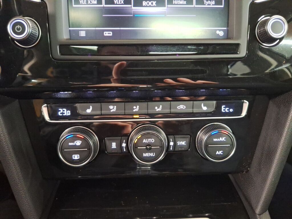 Volkswagen Passat 2017 Harmaa