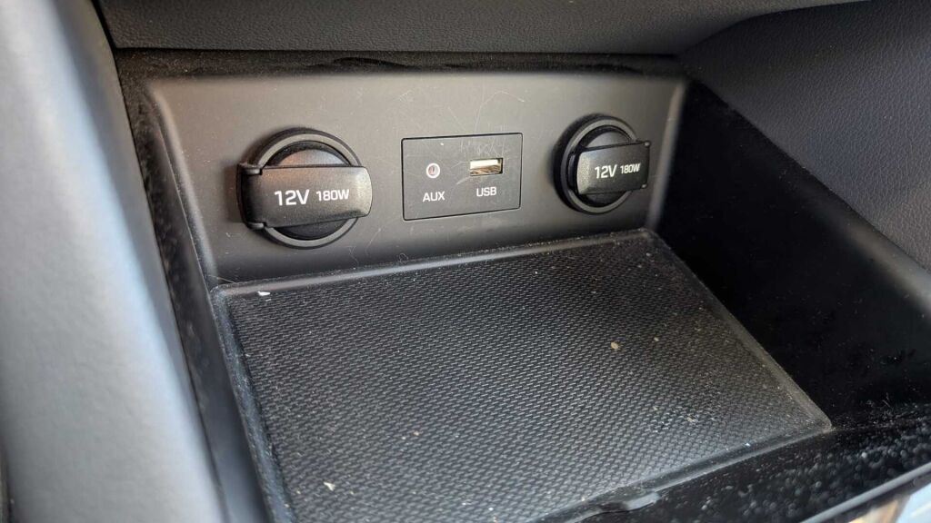 Hyundai IONIQ plug-in 2019 Sininen