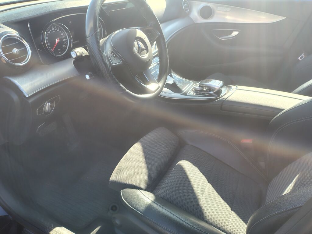 Mercedes-Benz E 2018 Musta