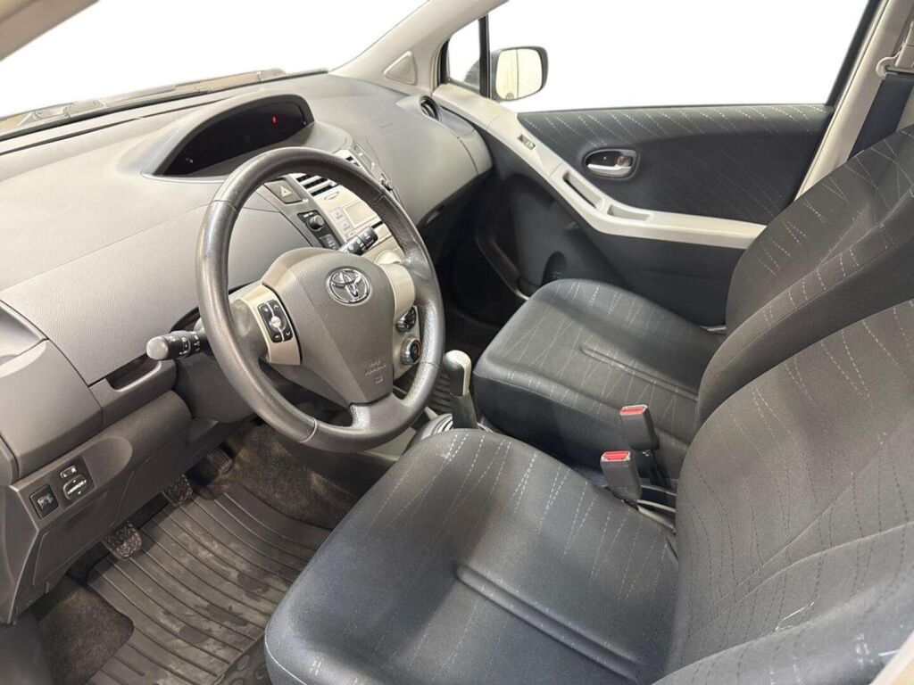 Toyota Yaris 2008 Hopea