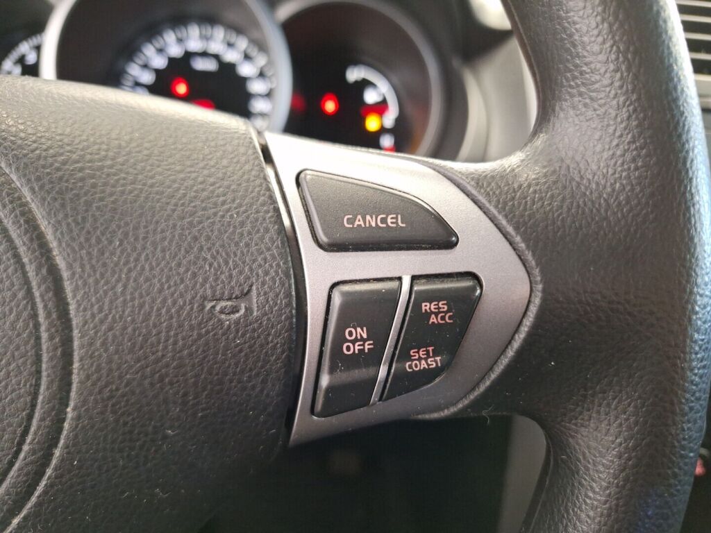Suzuki Grand Vitara 2011 Musta