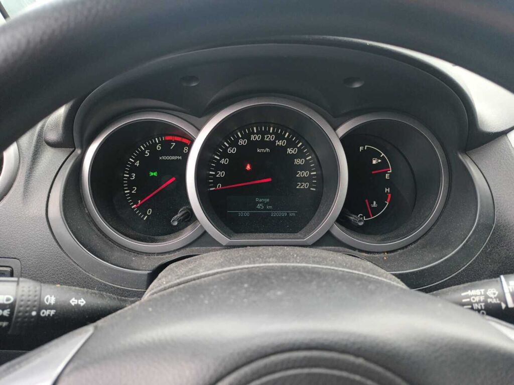 Suzuki Grand Vitara 2011 Musta