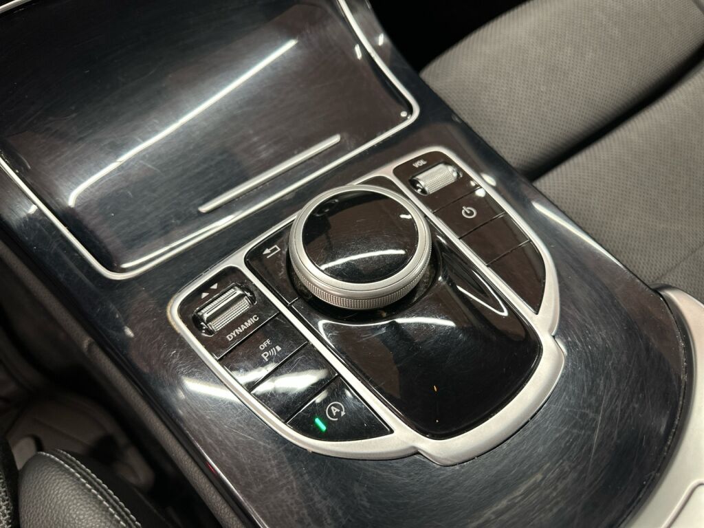 Mercedes-Benz C 2016 Harmaa