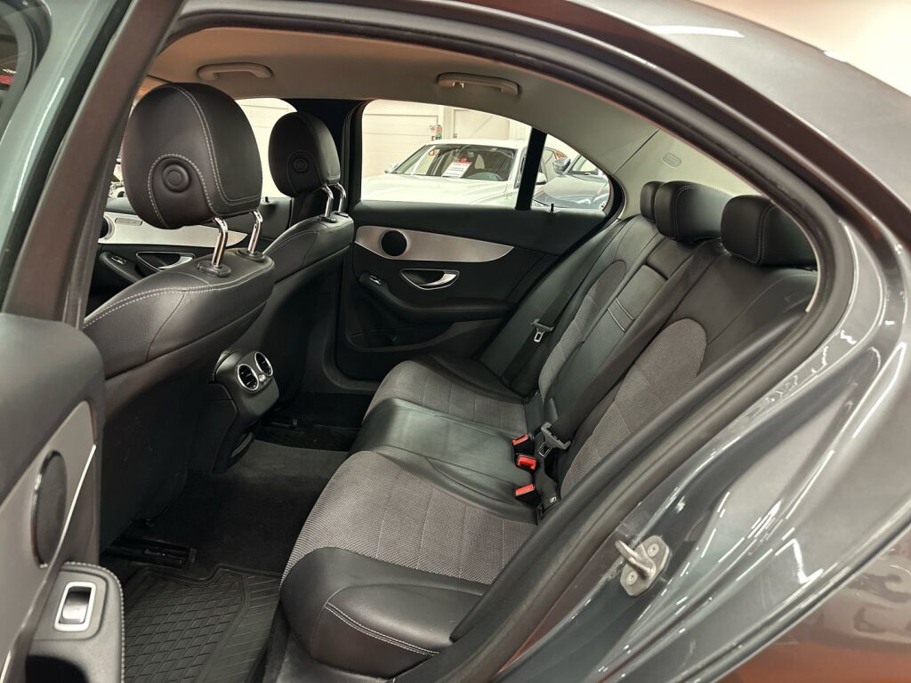 Mercedes-Benz C 2016 Harmaa