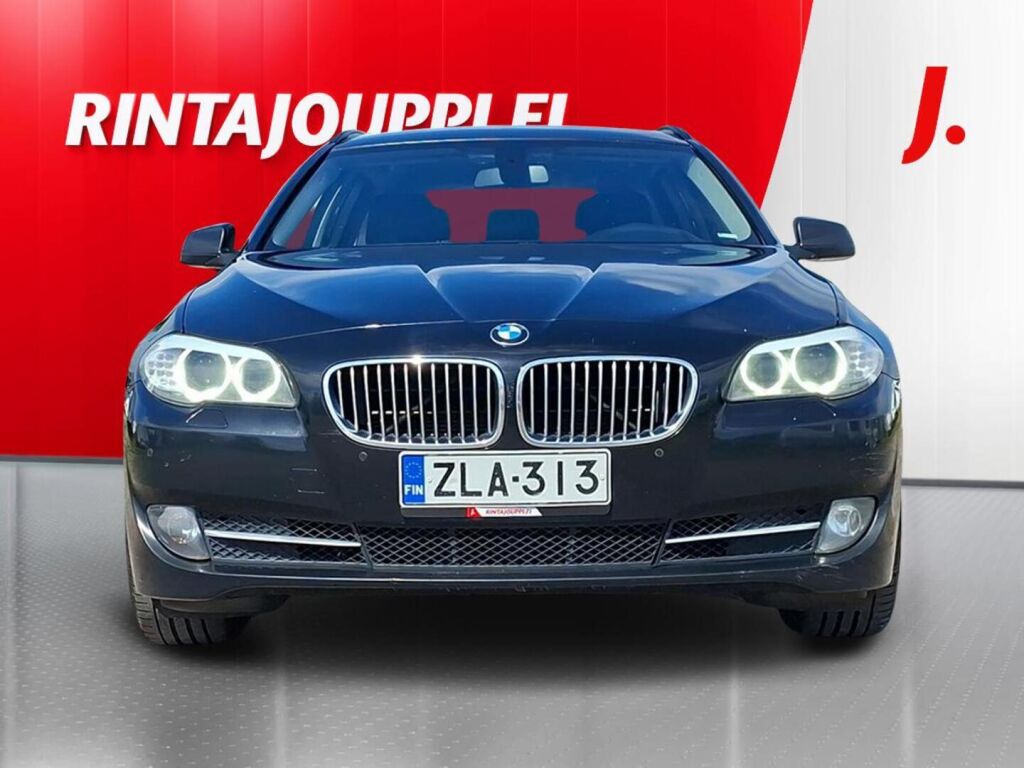 BMW 520 2013 Musta