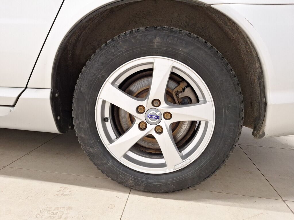 Volvo V70 2016 Hopea