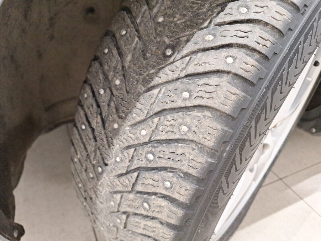 Volvo V70 2016 Hopea