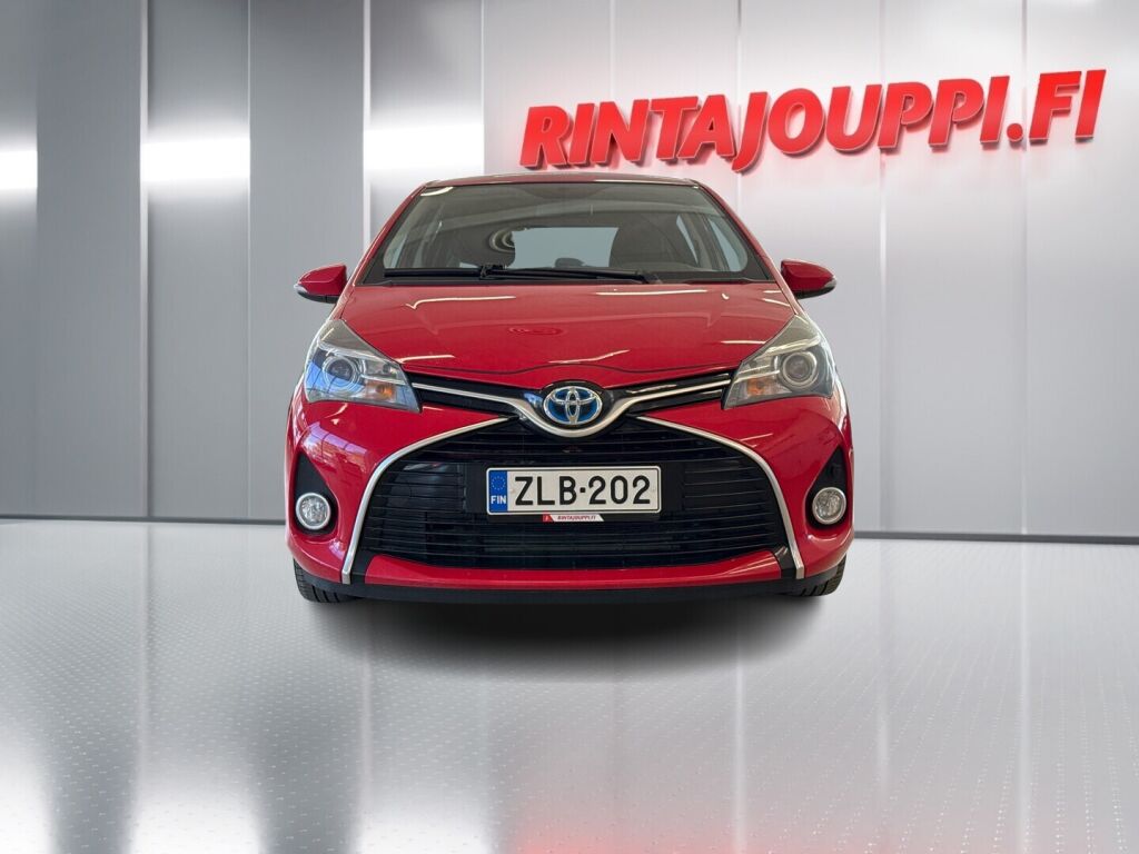 Toyota Yaris 2016 Punainen