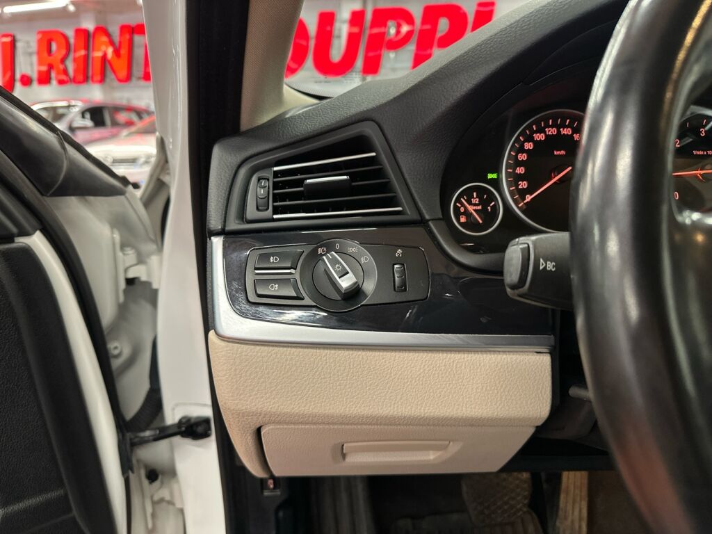 BMW 518 2017 Valkoinen