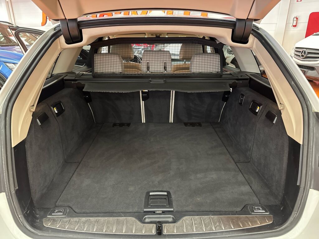 BMW 518 2017 Valkoinen