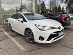 Toyota Avensis 2017 Valkoinen