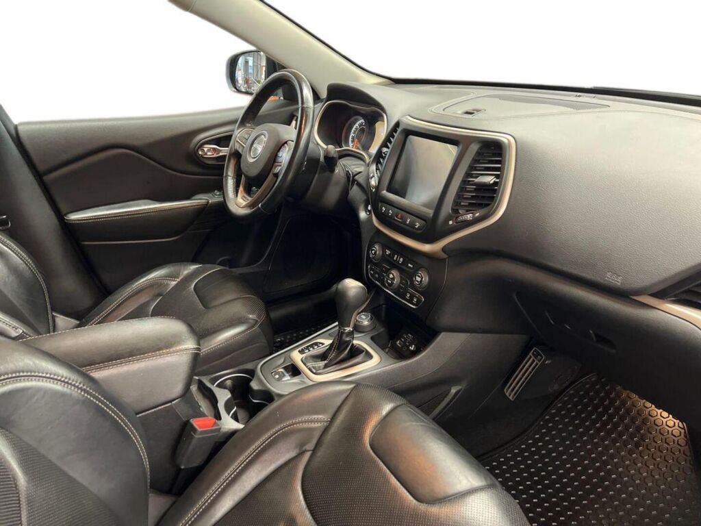 Jeep Cherokee 2017 Musta