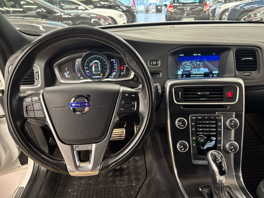 Volvo V60 2016 Valkoinen