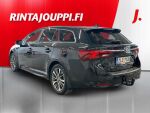 Toyota Avensis 2016 Musta