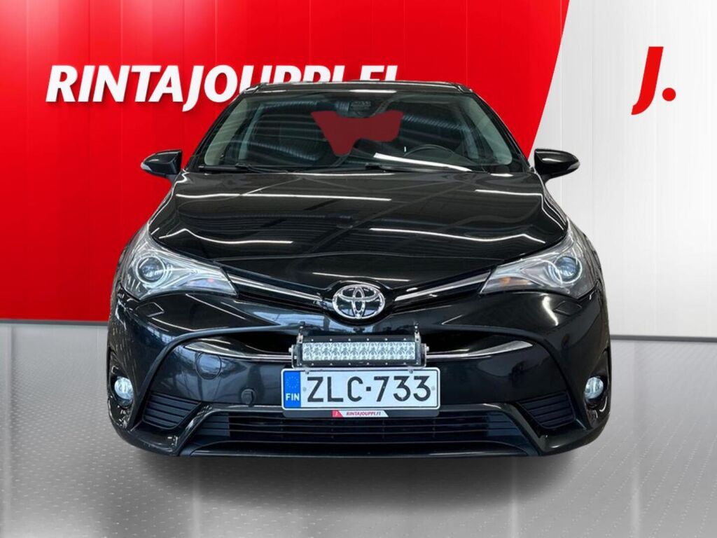 Toyota Avensis 2016 Musta