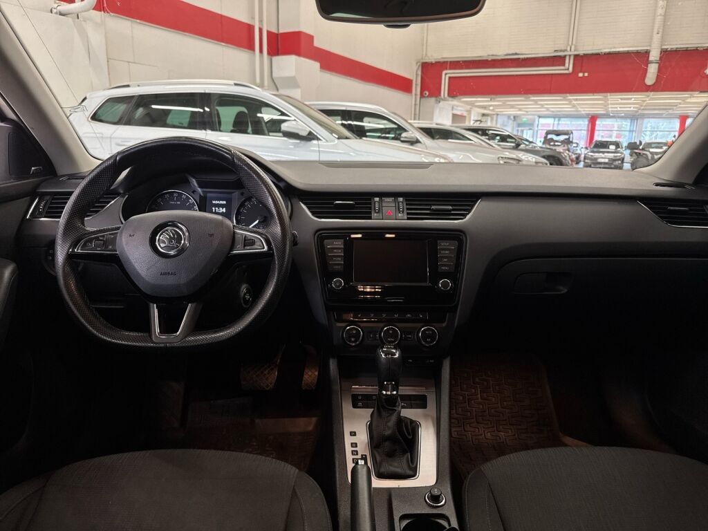 Skoda Octavia 2016 Valkoinen