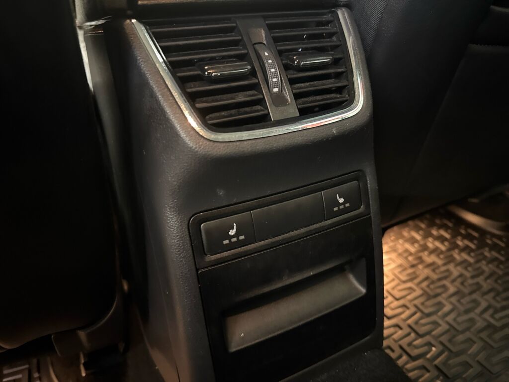 Skoda Octavia 2016 Valkoinen
