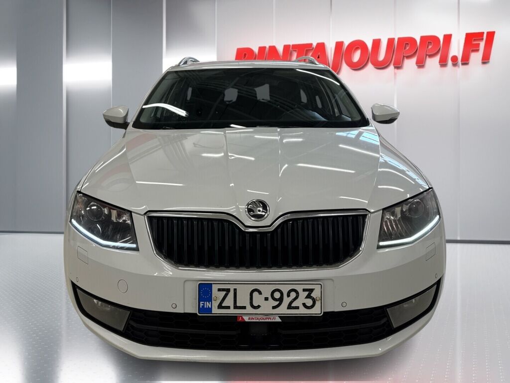 Skoda Octavia 2016 Valkoinen