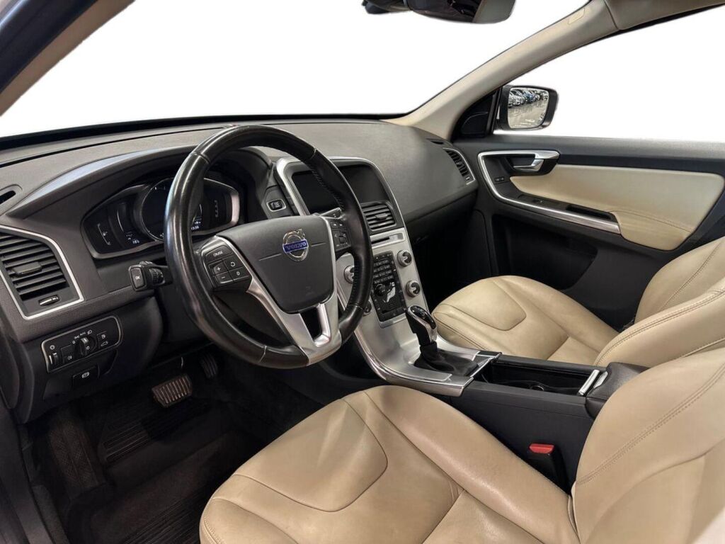 Volvo XC60 2016 Valkoinen