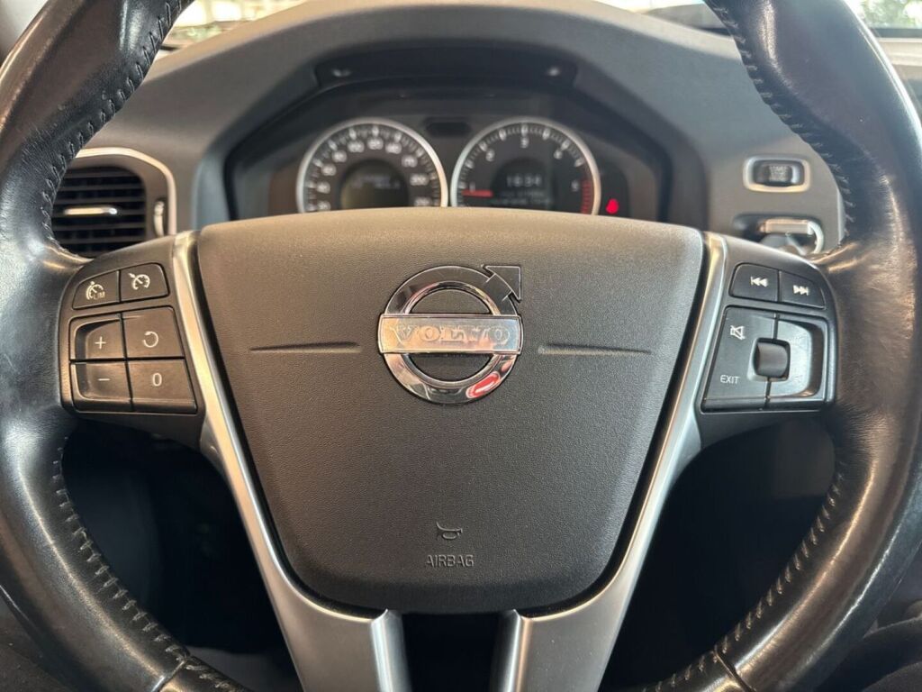 Volvo V60 2012 Sininen