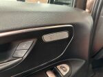 Mercedes-Benz Vito 2017 Ruskea (beige)